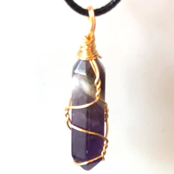 Amethyst Natural Gemstone Hexagonal Point Gold Wire Wrapped Pendant - Picture 3 of 4